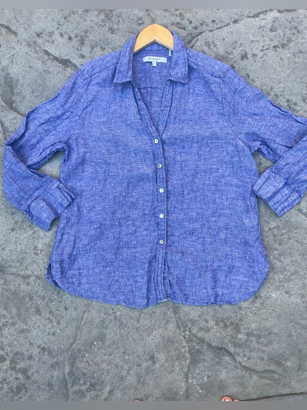 Foxcroft NYC 100% Linen Button Front Shirt XL Blue Relaxed Fit - Picture 4 of 8